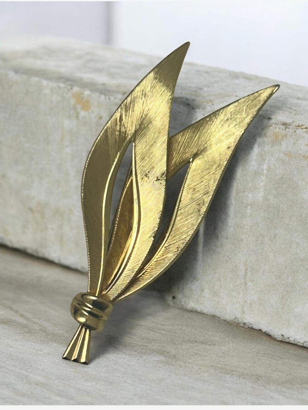 1960’s Vintage Brushed Gold-tone Brooch